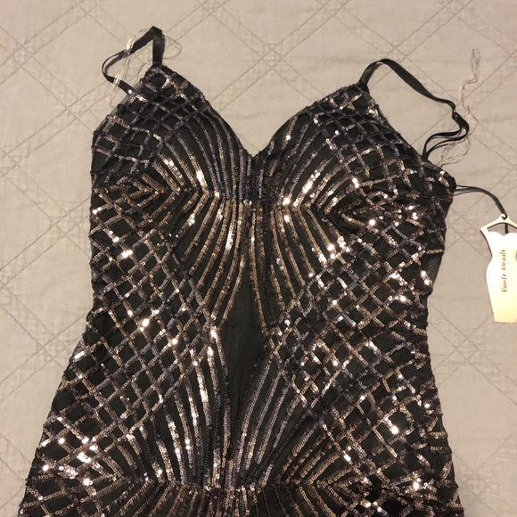 Mini black sequin dress - Picture 5 of 8